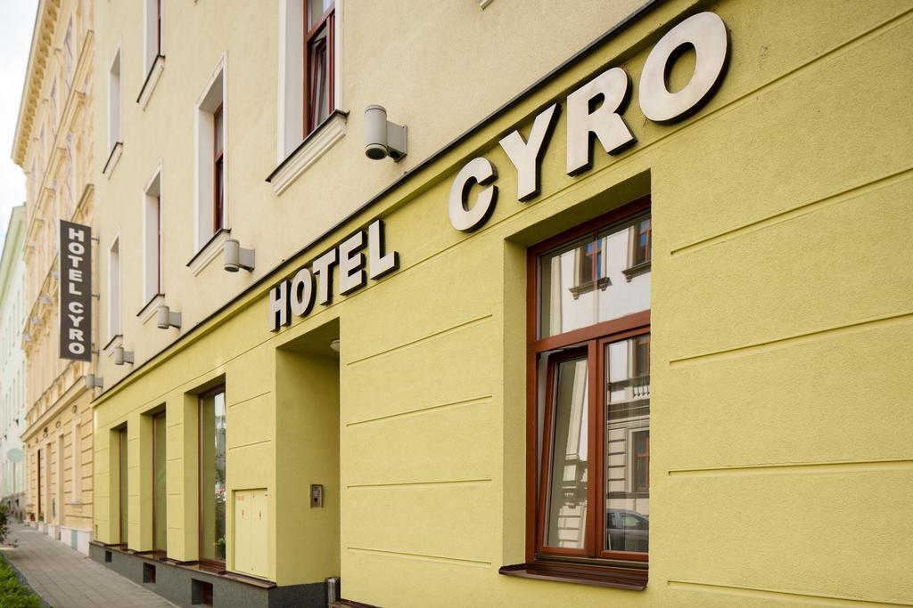 Hotel Cyro เบอร์โน ภายนอก รูปภาพ